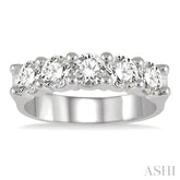 1 1/2 Ctw 5 Stone Round Cut Diamond Wedding Band in 14K White Gold